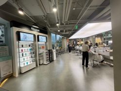 -变画·发型STUDIO