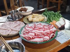 -东镇老火锅(长春路首店)