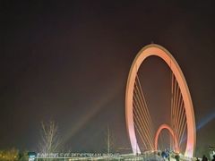 -南京眼步行桥