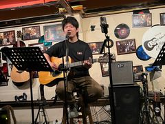 -南锣鼓巷吉他吧(鼓楼店)