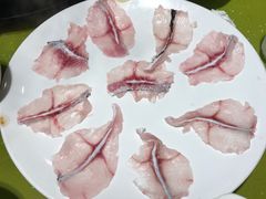 -颜氏双江清水鱼一养身火锅(磁器口店)