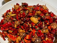 乐山辣子鸡-付掌柜在成都·热炒砂锅集(金禾店)