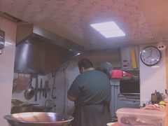 -拉面莊夢語＆中华料理八椿