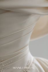 点击看大图 -MANLI BRIDAL婚纱