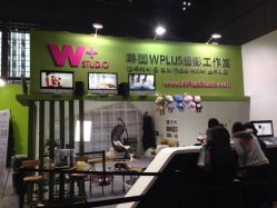 韩国WPlus儿童摄影工作室-WPlus明星肖像亲子全家福摄影