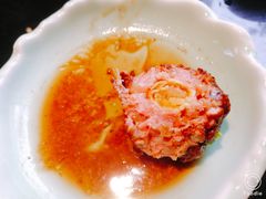 鸭黄狮子头-梅飞酒家(桑园路店)