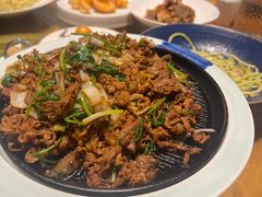 炙子烤肉-壹零捌道·北京烤鸭(车公庄店)