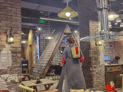 -破瓦寒窑·地摊烤羊排