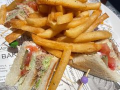 -Ambra Haus琥珀屋精酿餐厅(宝山店)