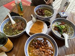 -沪西老弄堂面馆(定西路店)