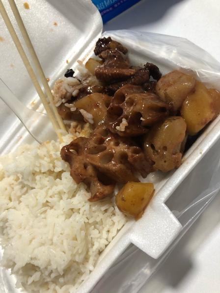 华顺快餐(惠福西路店)-"8元快餐,一肉一菜,都系自己选,够饱了 .