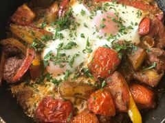 -ROAST coffee & eatery