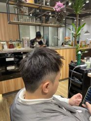 -Mentor Hair Salon