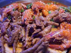 -徐记小怪兽肉蟹煲店(哈西万达金街店)