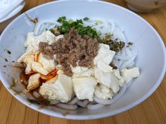 -辣辣小吃豆花米线(大观篆新农贸市场店)