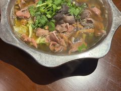 -谢老五跷脚牛肉·非遗传承店