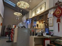 -毛辣果·贵州红酸汤牛肉火锅(西单店)