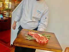 -MONICH牛排融合餐厅(和义大道购物中心店)