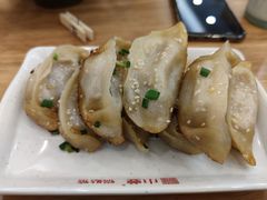 -小姜锅贴(凤凰街店)
