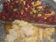 -小鱼小牛·鱼牛干锅·脆鱼火锅(世欧广场店)