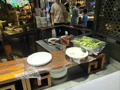 -四海一家自助餐(益田假日广场店)