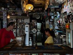 -Smugglers Inn, Hong Kong