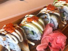 鳗鱼牛油果卷-烧鸟横丁(联发文创口岸店)