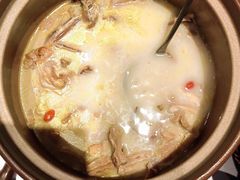 黄山笋煲老鸡-津禧荟·酥皮烤鸭(北辰店)