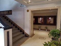-上海御花园酒店