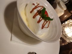 蛋白浮岛-LA  PETANQUE(泰安路店)