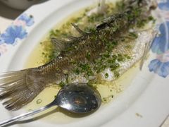 -顺峰海鲜酒楼(省府店)