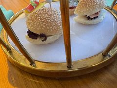 -亚龙湾希尔顿自助餐厅·海鲜·烧烤·沙滩BBQ·现场乐队