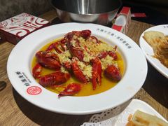 -叶派龙虾•招牌香辣蟹·海鲜(中海国际店)