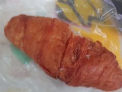 咖啡牛角-麦当劳(北京大兴机场二层国内到达(安检外)店)