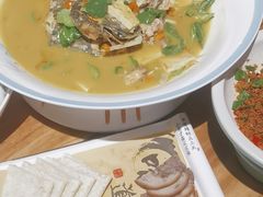 -黄鹤楼大酒店(友谊北大街店)