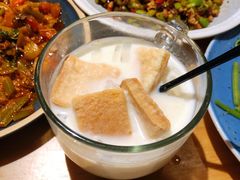 -山茶云南菜(中关村店)