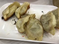 -珊珊小笼馆(仙霞路店)