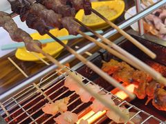 -哈尔滨小酒馆·鲜肉现穿自助烧烤(康新花园店)