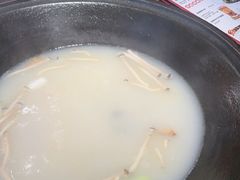 -陈大锅·岳阳鱼馆·地道岳阳菜(美食街店)