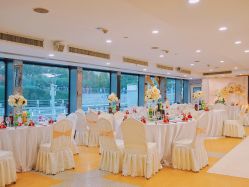 -Doris一站式游轮婚礼船东直营店(外滩店)