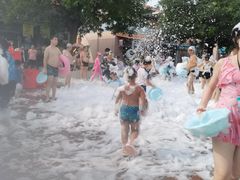 -欢乐水魔方水世界