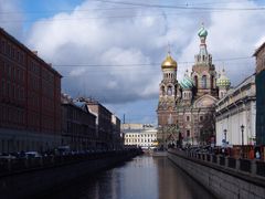 -滴血救世主教堂