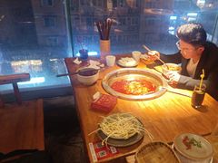 -城墙拐拐火锅(三峡广场黑金冠店)