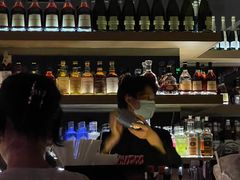-TZ House音乐现场(来福士中心店)