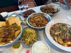 -辣盆盆麻辣小龙虾(哈尔滨总店)