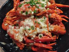 -巴厘龙虾·榜首油焖大虾(音乐学院·沿江酒馆店)