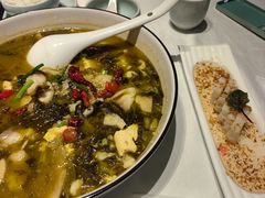 -江城小馆陕南妈妈菜·全球旅行餐厅(钟楼店)