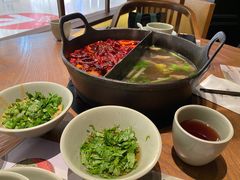 草本鸳鸯锅-盡膳口福跷脚牛肉火锅(晶耀前滩店)