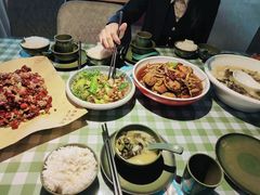 -五百斤·20年正宗川菜·猛火现炒(鲁东大学店)