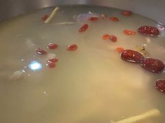 -光头药膳鸡(莱茵小镇店)